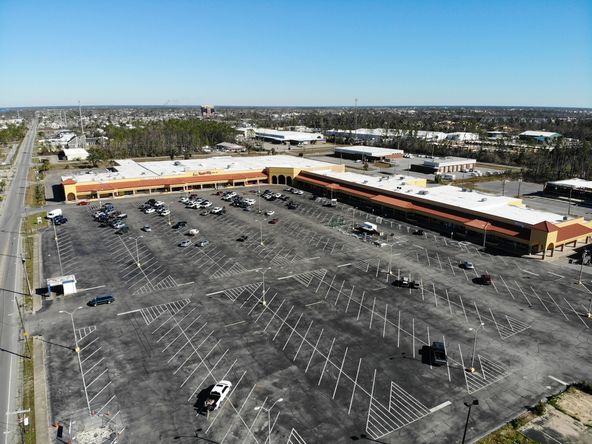 Panama Plaza: 1350 W 15th St, Panama City, FL 32401